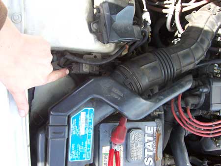92 and 93 Acura Integra, 96-00 Honda Civic connector location